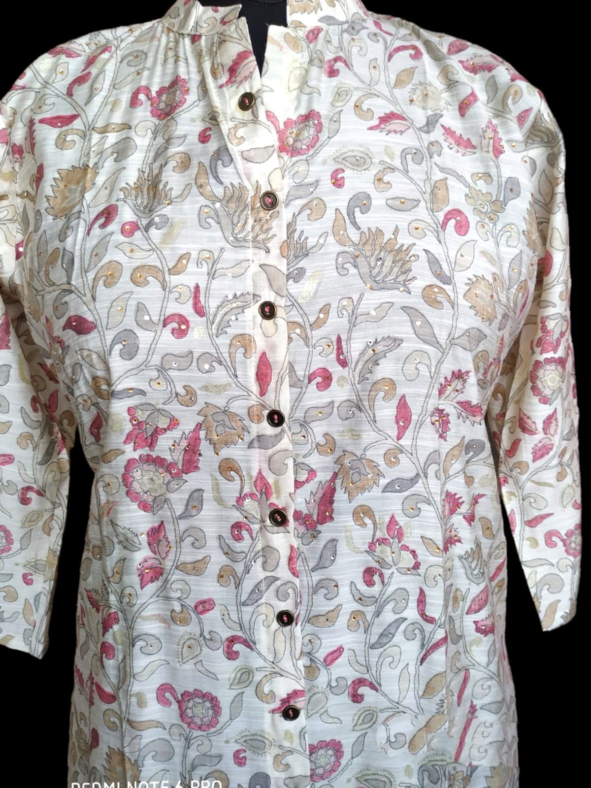 straight cut kurti , partywear offwhite( Lst 39)