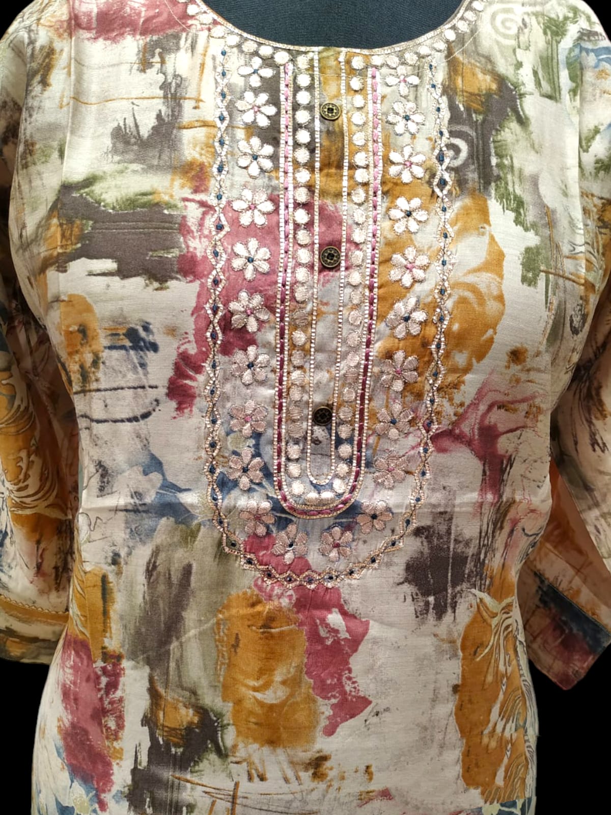 straight cut kurti , partywear premium( Lst 27)