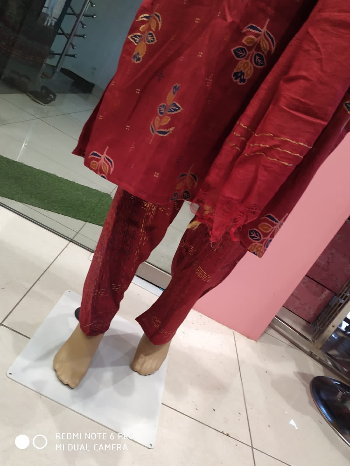 Women's kurti set with pant and dupatta, brick colour ( Lfst 33)