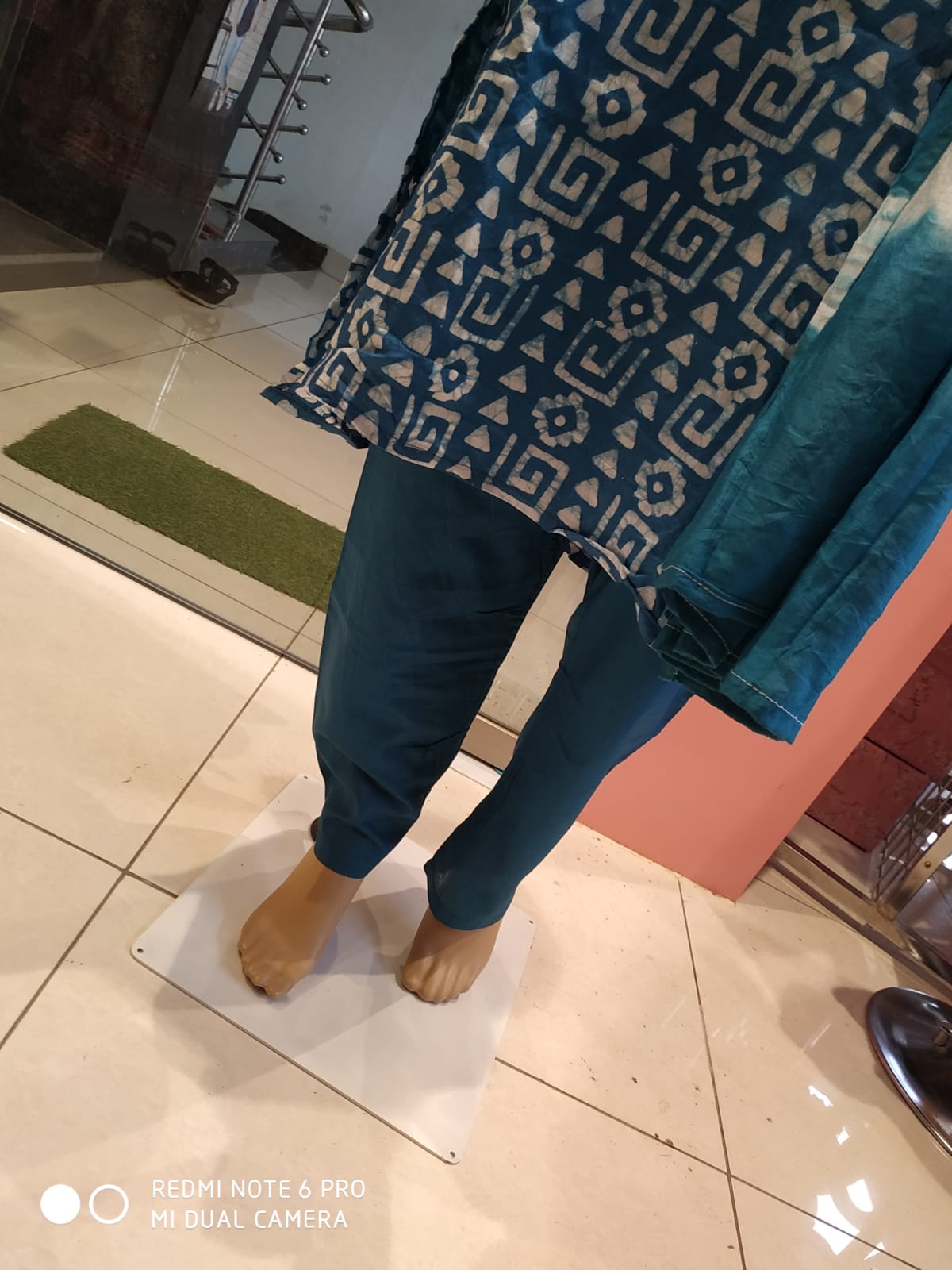 Women's kurti set with pant and dupatta, blue ( Lfst 27)