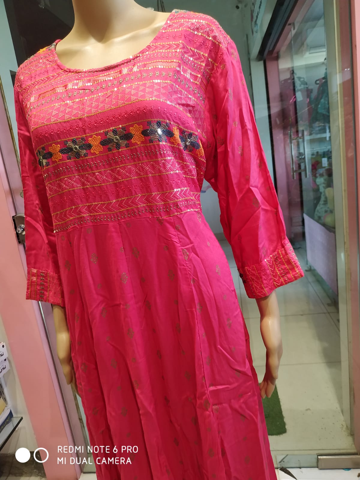 Flayered Umbrella gown, pink ( Lst 56)