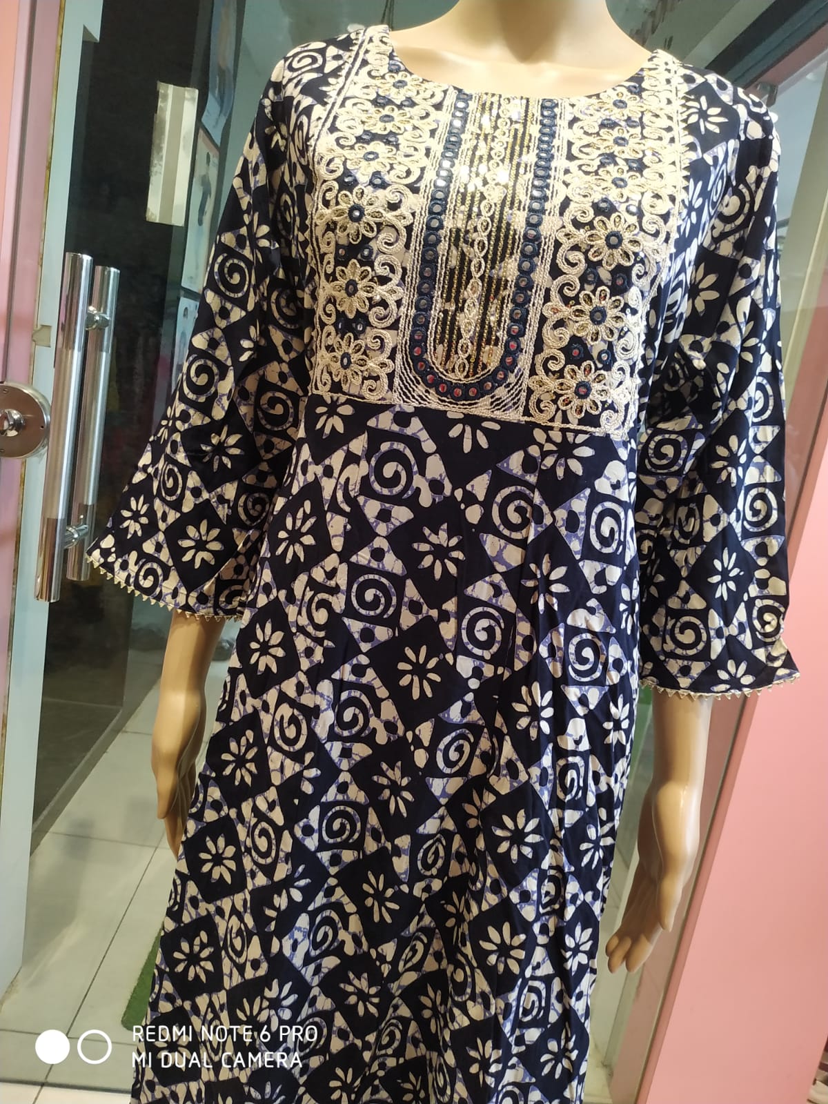 Flayered Umbrella gown, blue 3xl ( Lst 53)