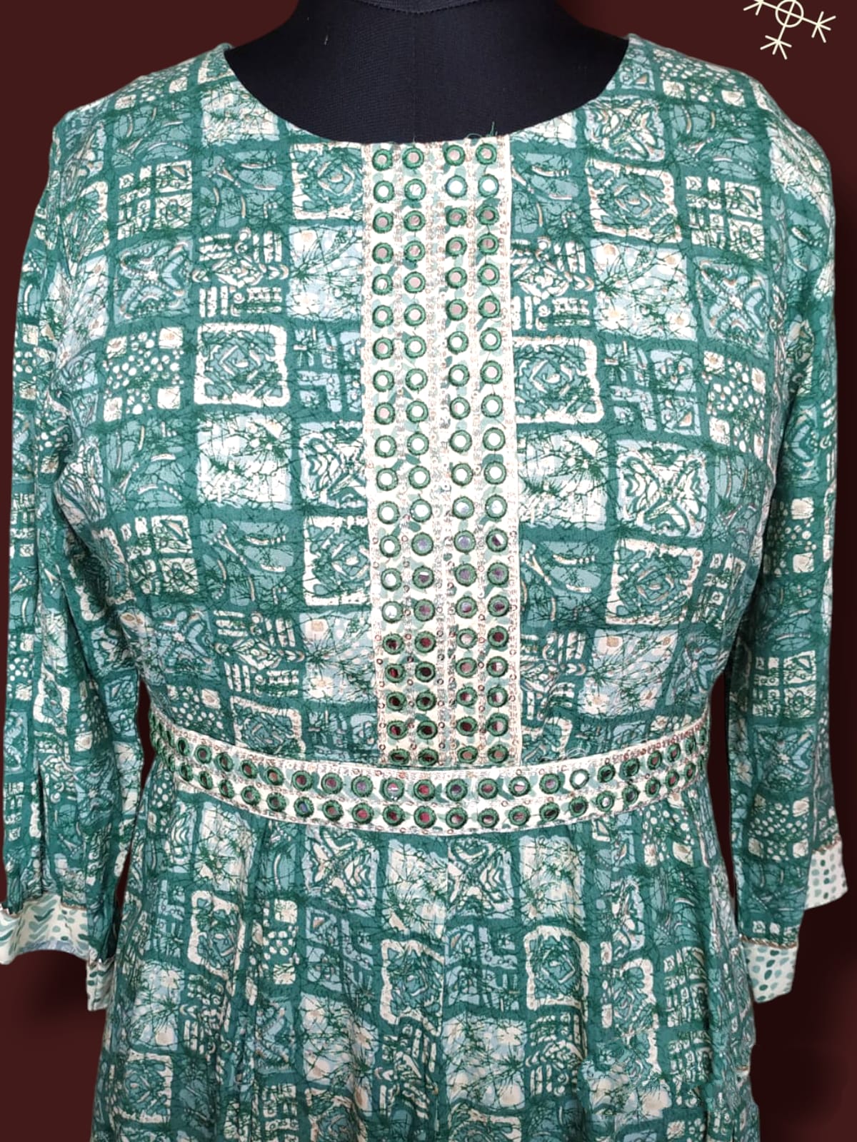 Flayered Umbrella gown, with belt( Lst 72)