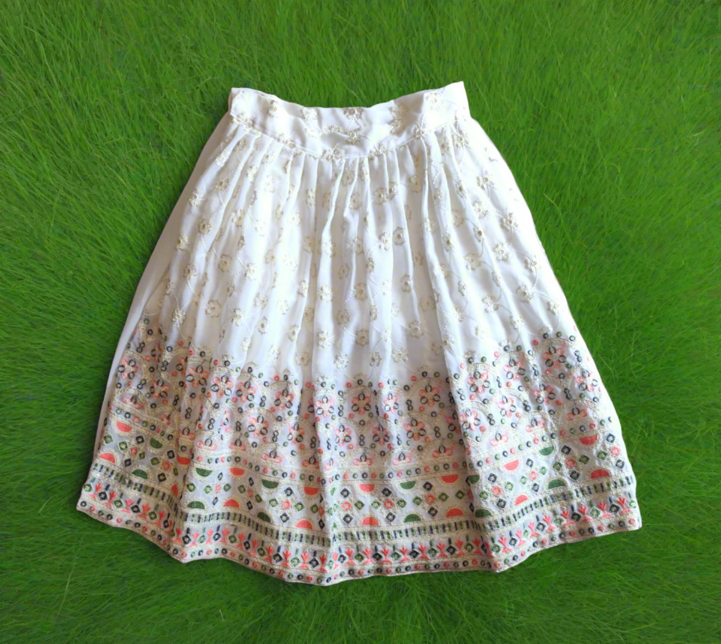 girls white colour lehanga with work ( e 25)