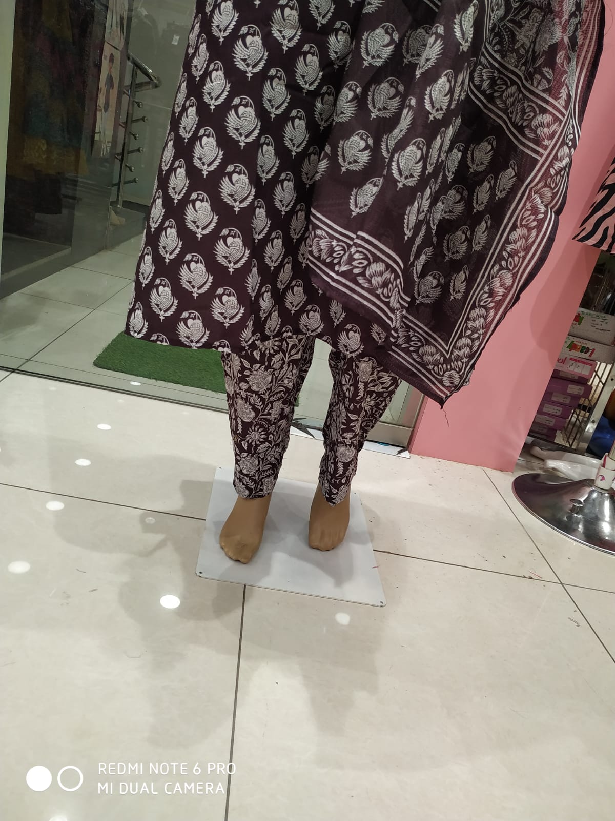 Women's kurti set with pant and dupatta, black( NL 8)