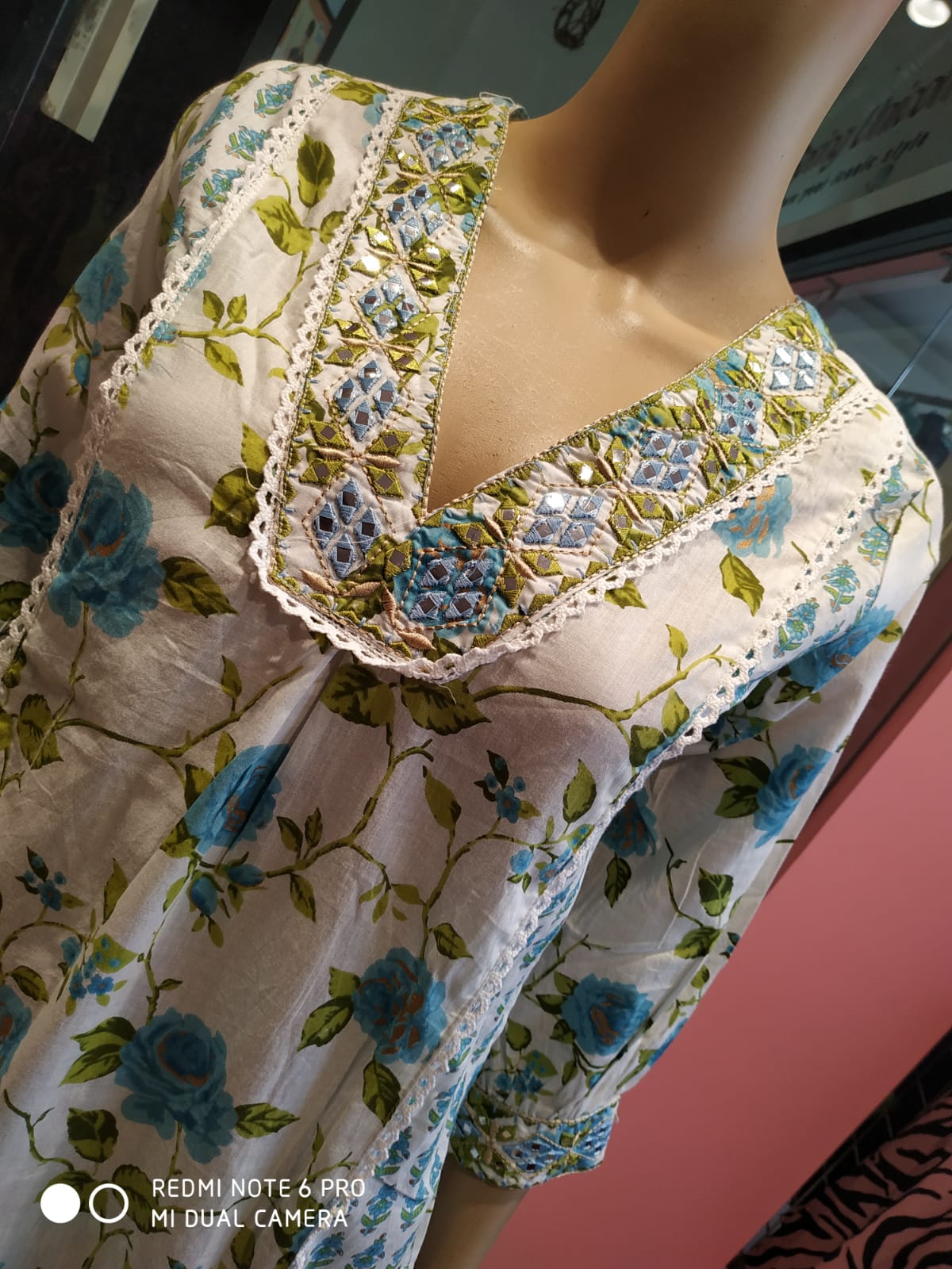 Women's kurti set with pant ,cotton white ( NL 24)