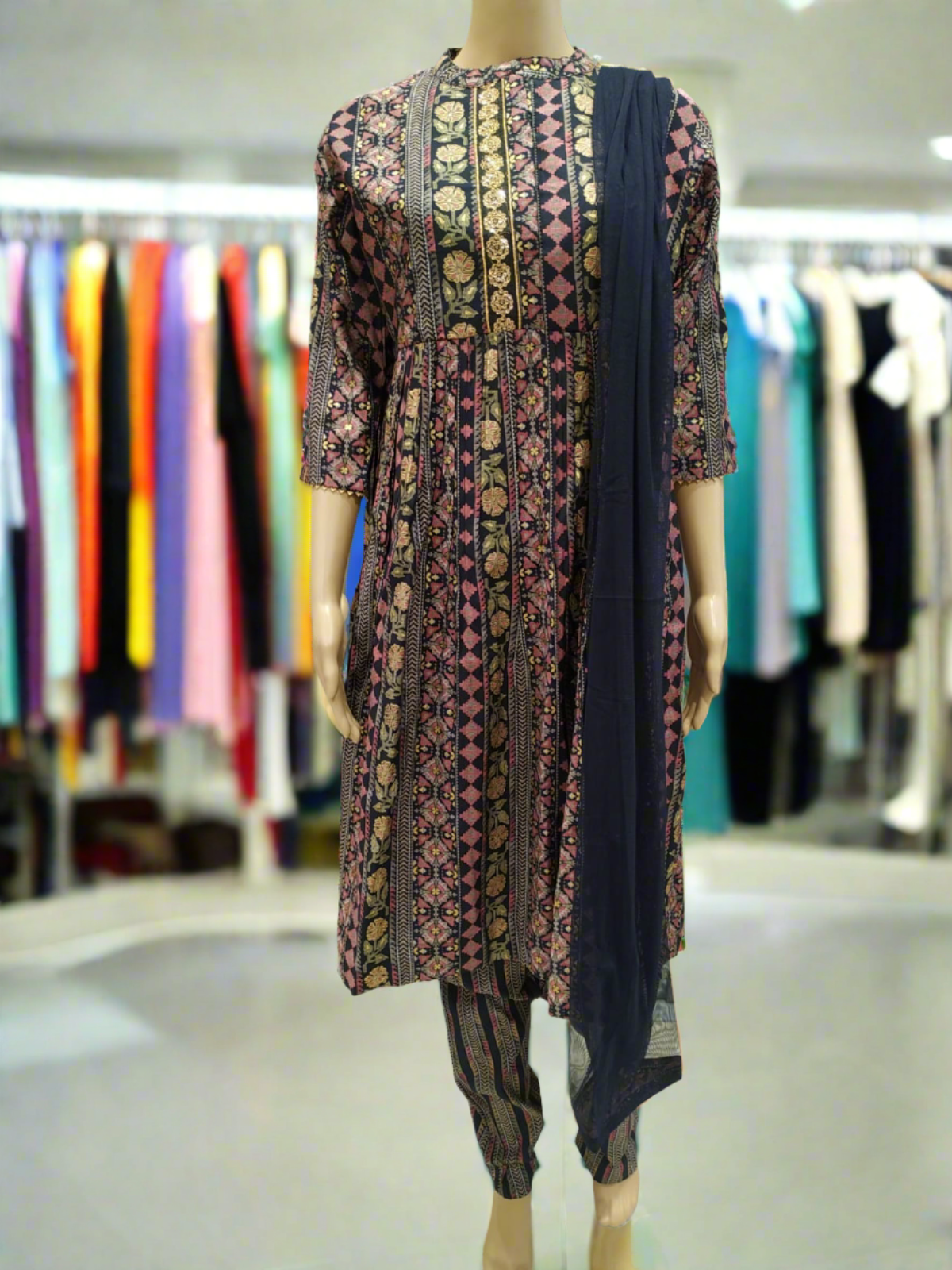 Women's kurti set with pant and dupatta, grey( R 7)