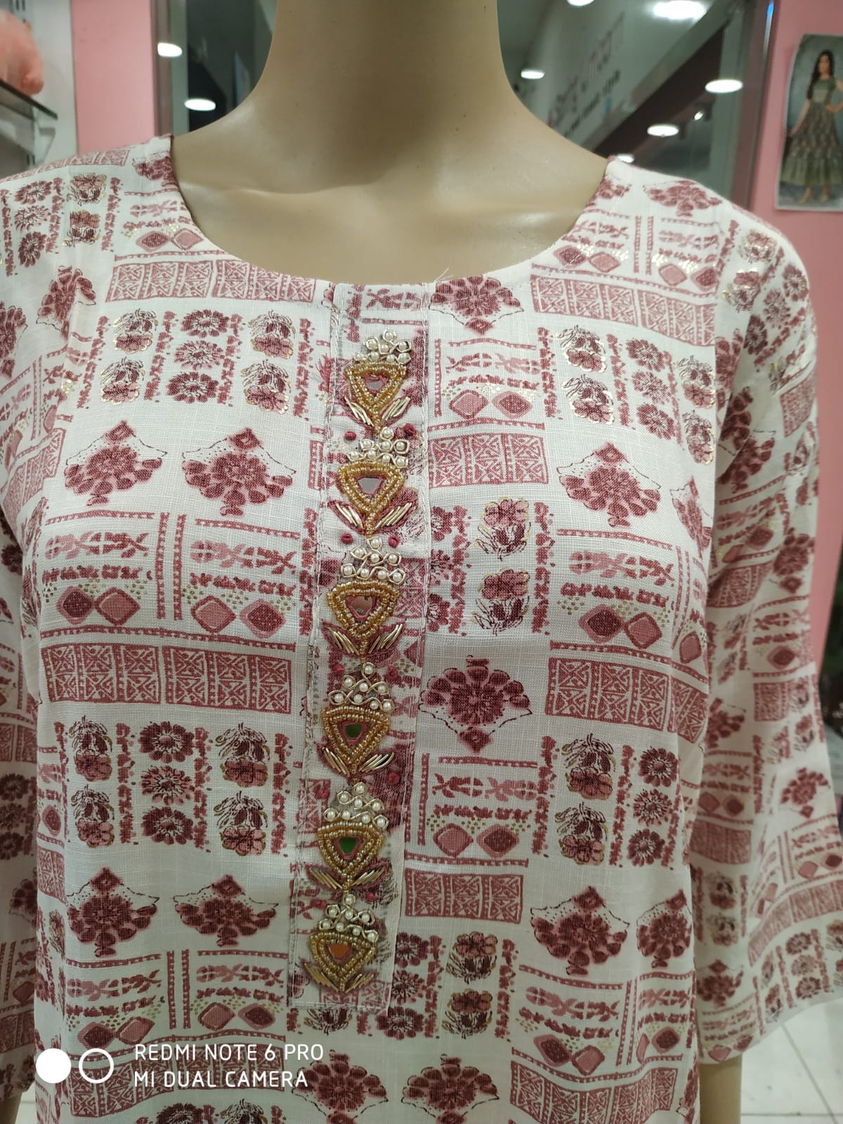 straight cut kurti white & green/ maroon print ( Lst 22)