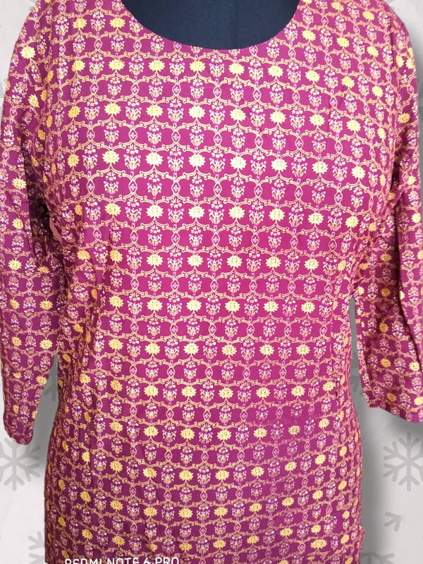 straight cut kurti, maroon ( Lst 41)