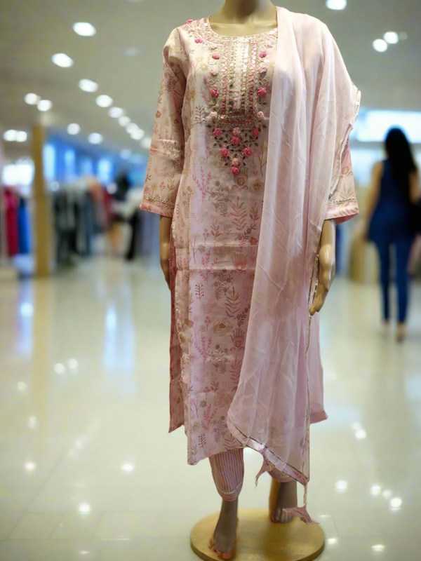 Women's partywear kurti set with pant and dupatta, baby pink ( Lfst 13)