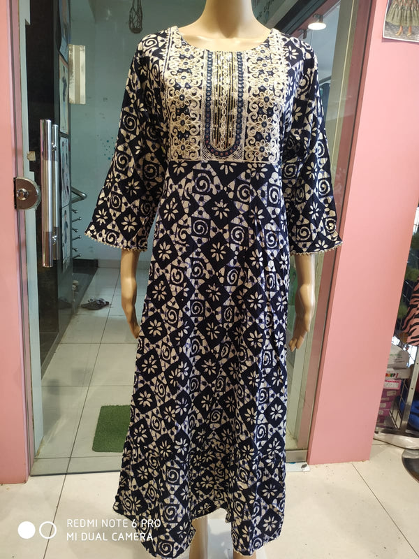Flayered Umbrella gown, blue 3xl ( Lst 53)