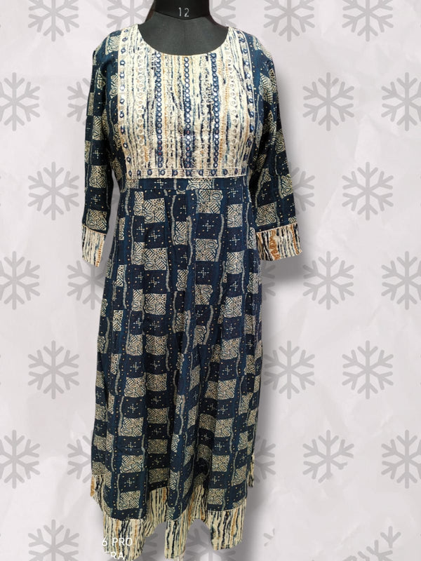 Flayered Umbrella gown, navy blue( Lst 70)