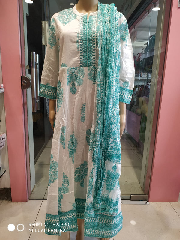Women's kurti set with pant and dupatta, cotton plus size, white ( NL 18)